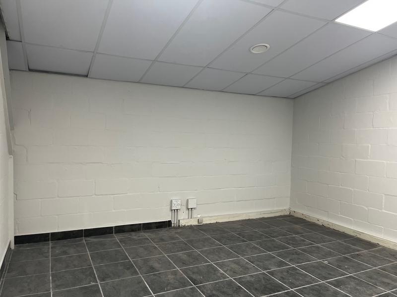 To Let Commercial Property for Rent in Retreat Industrial Western Cape